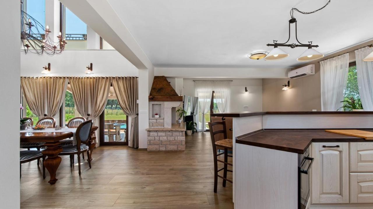 Villa Campagna Galižana Esterno foto